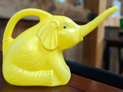 Elephant Watering Can (Yellow)
